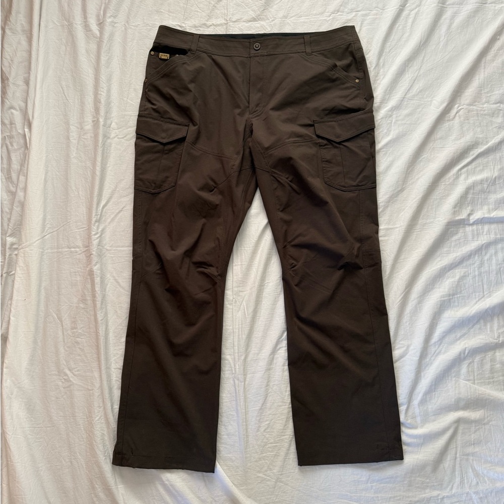 Kuhl brown Silencr Kargo pants Men’s 42x32
